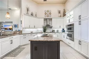 412 Terracina Way, Naples, FL 34119 - Photo 8