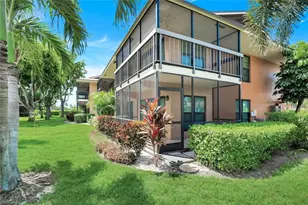 35 Greenbrier St, Marco Island, FL 34145 - Photo 20