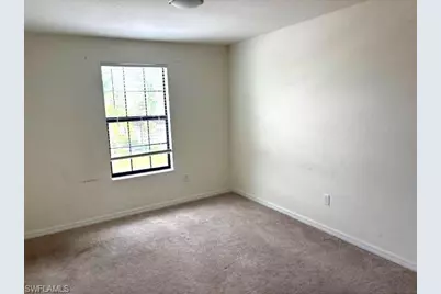 9227 Shadow Oak Ln, Naples, FL 34120 - Photo 10