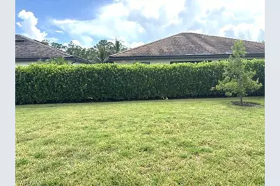 9227 Shadow Oak Ln, Naples, FL 34120 - Photo 18