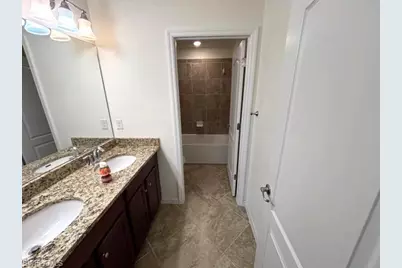 9227 Shadow Oak Ln, Naples, FL 34120 - Photo 8