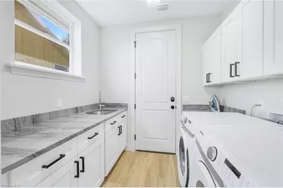 155 Heron Ave, Naples, FL 34108 - Photo 22