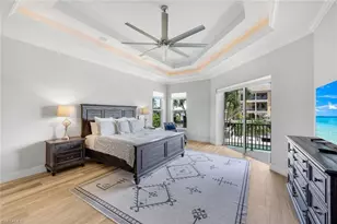 155 Heron Ave, Naples, FL 34108 - Photo 12