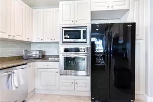 2717 Callista Ct, Naples, FL 34114 - Photo 14