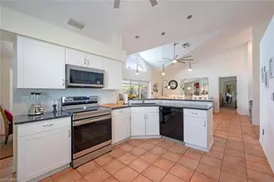 229 Countryside Dr, Naples, FL 34104 - Photo 12