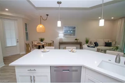 268 Indies Dr #102, Naples, FL 34114 - Photo 4