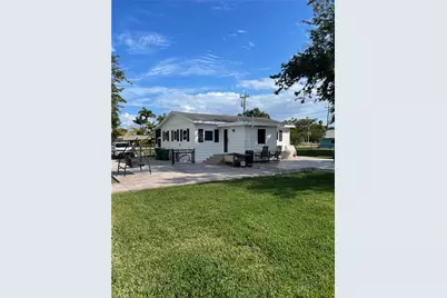 313 Copeland Ave N, Everglades City, FL 34139 - Photo 8
