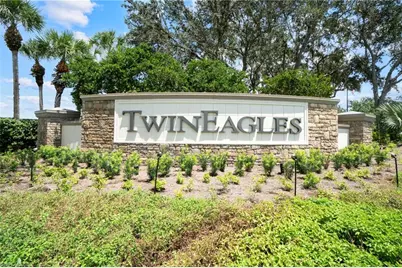 11242 Five Oaks Ln, Naples, FL 34120 - Photo 20