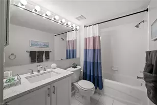 1230 Wildwood Lakes Blvd, Naples, FL 34104 - Photo 20