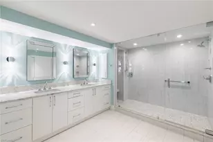 4251 Gulf Shore Blvd N, Naples, FL 34103 - Photo 24