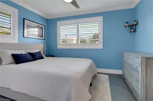 9804 Montana Ct, Bonita Springs, FL 34135 - Photo 12