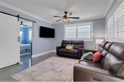 9804 Montana Ct, Bonita Springs, FL 34135 - Photo 10