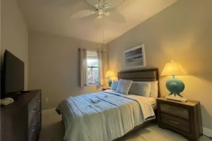 7627 Jacaranda Ln, Naples, FL 34114 - Photo 32