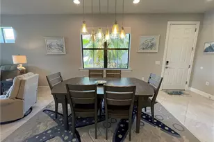 7627 Jacaranda Ln, Naples, FL 34114 - Photo 20