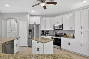11945 Country Day Cir, Fort Myers, FL 33913 - Photo 6