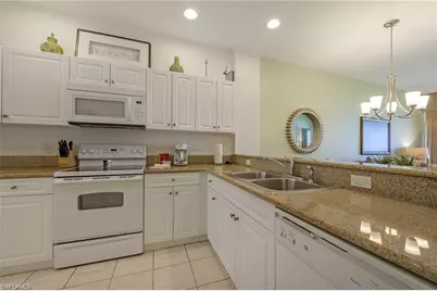 7940 Mahogany Run Ln #623, Naples, FL 34113 - Photo 6