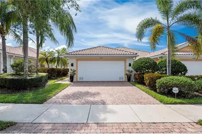 28272 Islet Trl, Bonita Springs, FL 34135 - Photo 2