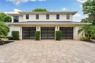 233 Ridge Dr, Naples, FL 34108 - Photo 38