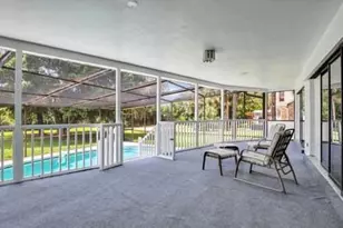 124 Sharwood Dr, Naples, FL 34110 - Photo 18
