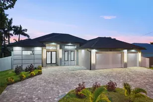 926 Gleason Pkwy, Cape Coral, FL 33914 - Photo 2