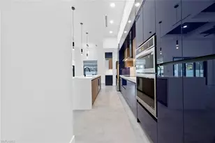 926 Gleason Pkwy, Cape Coral, FL 33914 - Photo 22