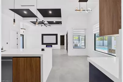 926 Gleason Pkwy, Cape Coral, FL 33914 - Photo 20