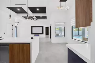 926 Gleason Pkwy, Cape Coral, FL 33914 - Photo 20