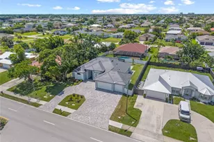 926 Gleason Pkwy, Cape Coral, FL 33914 - Photo 40