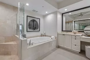1050 Borghese Ln, Naples, FL 34114 - Photo 22
