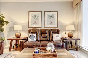 470 Launch Cir, Naples, FL 34108 - Photo 16