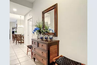 470 Launch Cir #V303, Naples, FL 34108 - Photo 14