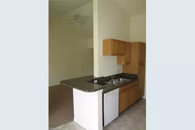 7960 Preserve Cir #634, Naples, FL 34119 - Photo 4