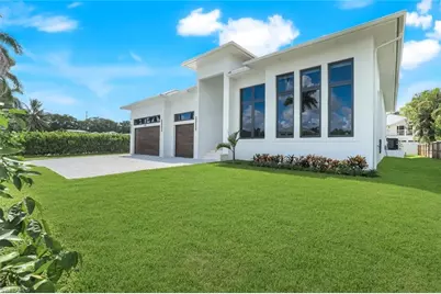 1248 13th Ave N, Naples, FL 34102 - Photo 2