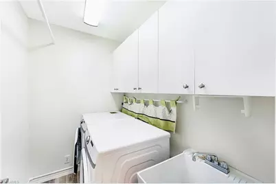 589 Lambton Ln, Naples, FL 34104 - Photo 18