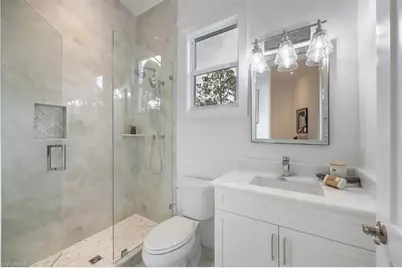 1041 20th Ave NE, Naples, FL 34120 - Photo 16