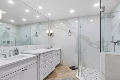 2540 Aspen Creek Ln S #201, Naples, FL 34119 - Photo 22