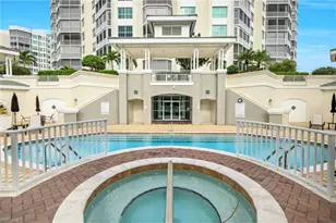 300 Dunes Blvd, Naples, FL 34110 - Photo 26