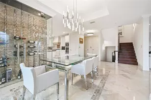 425 5th St S, Naples, FL 34102 - Photo 8