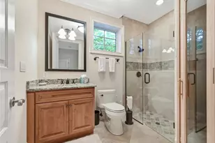 425 5th St S, Naples, FL 34102 - Photo 32