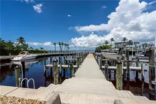14815 Laguna Dr, Fort Myers, FL 33908 - Photo 8