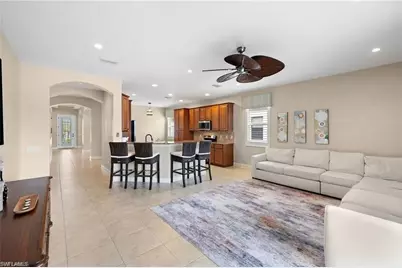 1465 Serrano Cir, Naples, FL 34105 - Photo 10