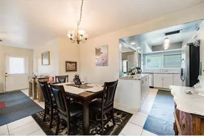 816 98th Ave N, Naples, FL 34108 - Photo 8