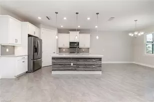 18420 Royal Hammock Blvd, Naples, FL 34114 - Photo 8