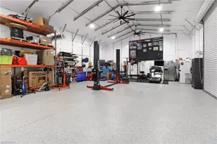 3360 2nd Ave SE, Naples, FL 34117 - Photo 38