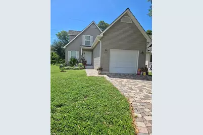 199 Leawood Cir, Naples, FL 34104 - Photo 2