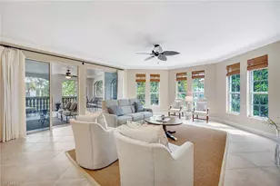 1004 5th St S, Naples, FL 34102 - Photo 8