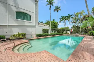 1004 5th St S, Naples, FL 34102 - Photo 34