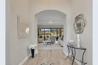 2079 Antigua Ln N, Naples, FL 34120 - Photo 8