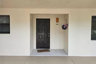 4955 Pepper Cir, Naples, FL 34113 - Photo 4