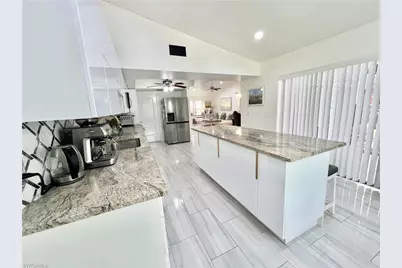 2499 River Reach Dr, Naples, FL 34104 - Photo 14